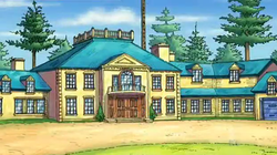 Crosswire Mansion Exterior.png
